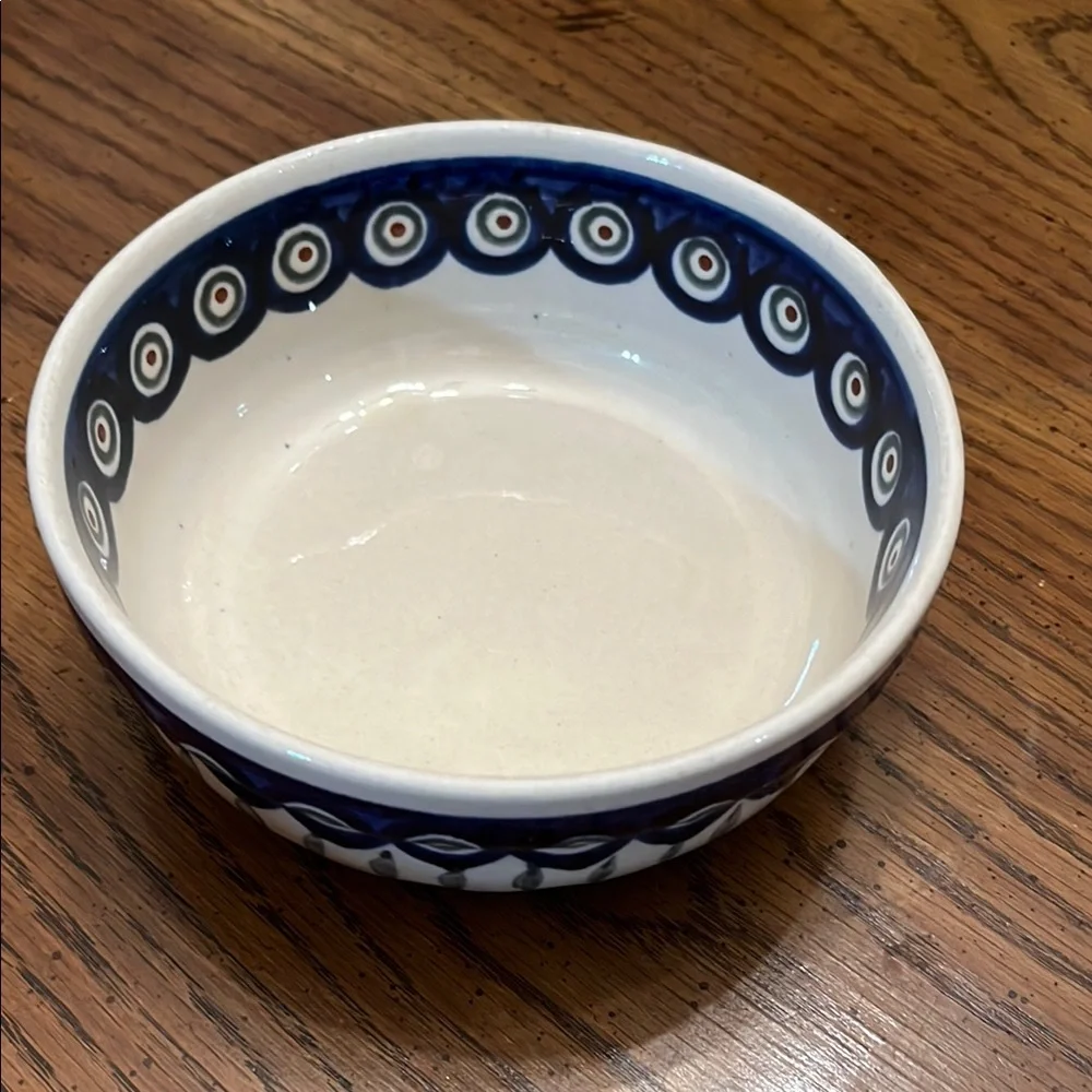 Blue and White Ceramic Bowl‎ and Jar Set